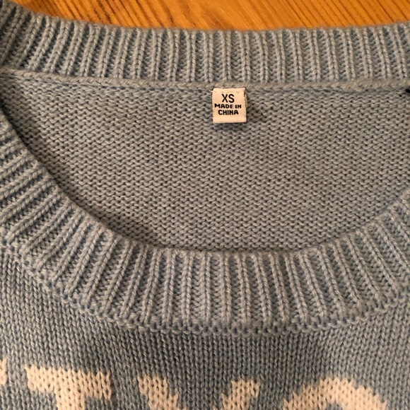 Christmas Sweater - Picture 2 of 3